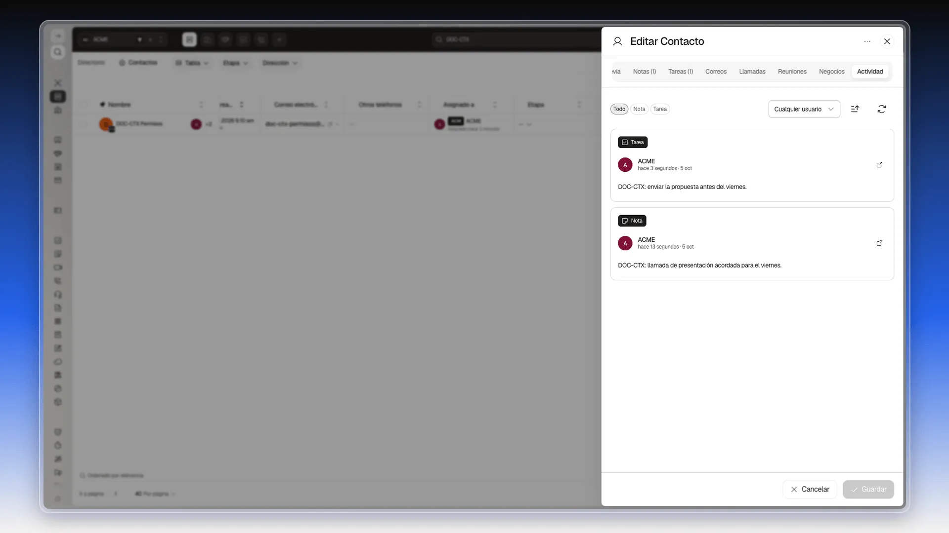 Pestaña Actividad de un contacto con una tarea y una nota recién agregadas