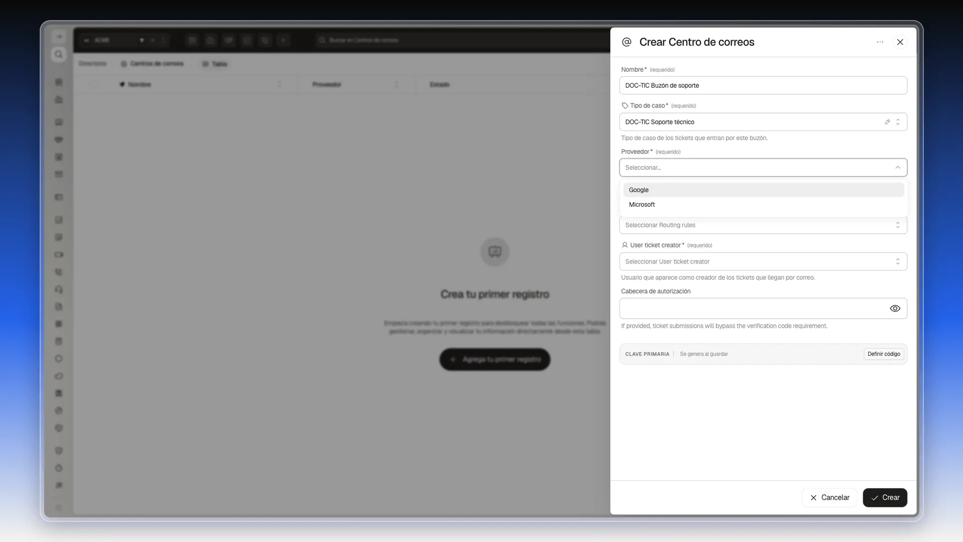 Formulario Crear Centro de correos con la lista del campo Proveedor desplegada, con las opciones Google y Microsoft