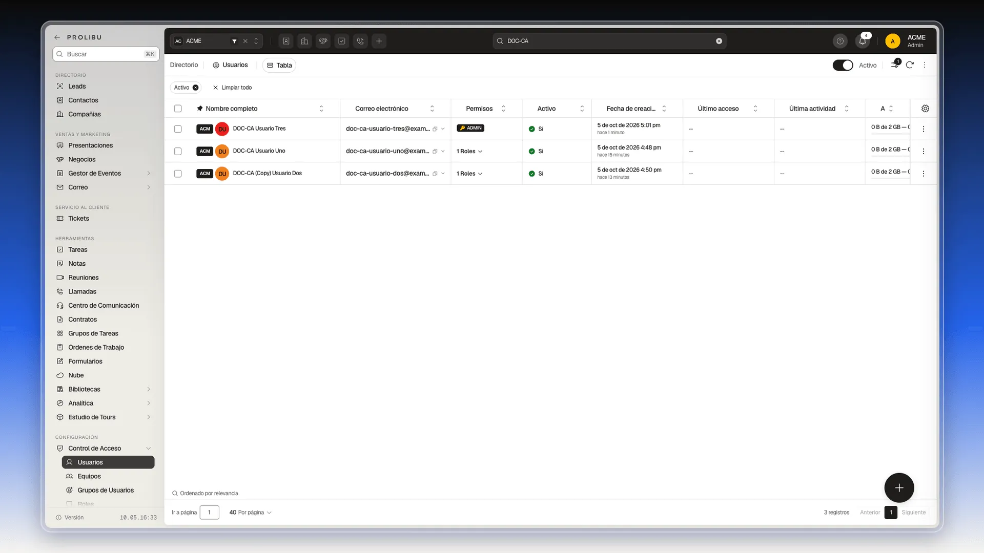 Lista de Usuarios filtrada por DOC-CA, con las columnas Nombre completo, Correo electrónico, Permisos, Activo y fechas