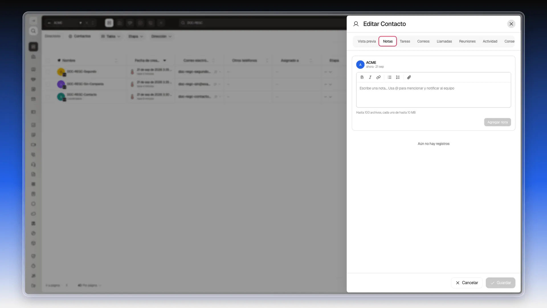 Pestaña Notas resaltada en la ficha de un contacto, con el editor de la nota debajo