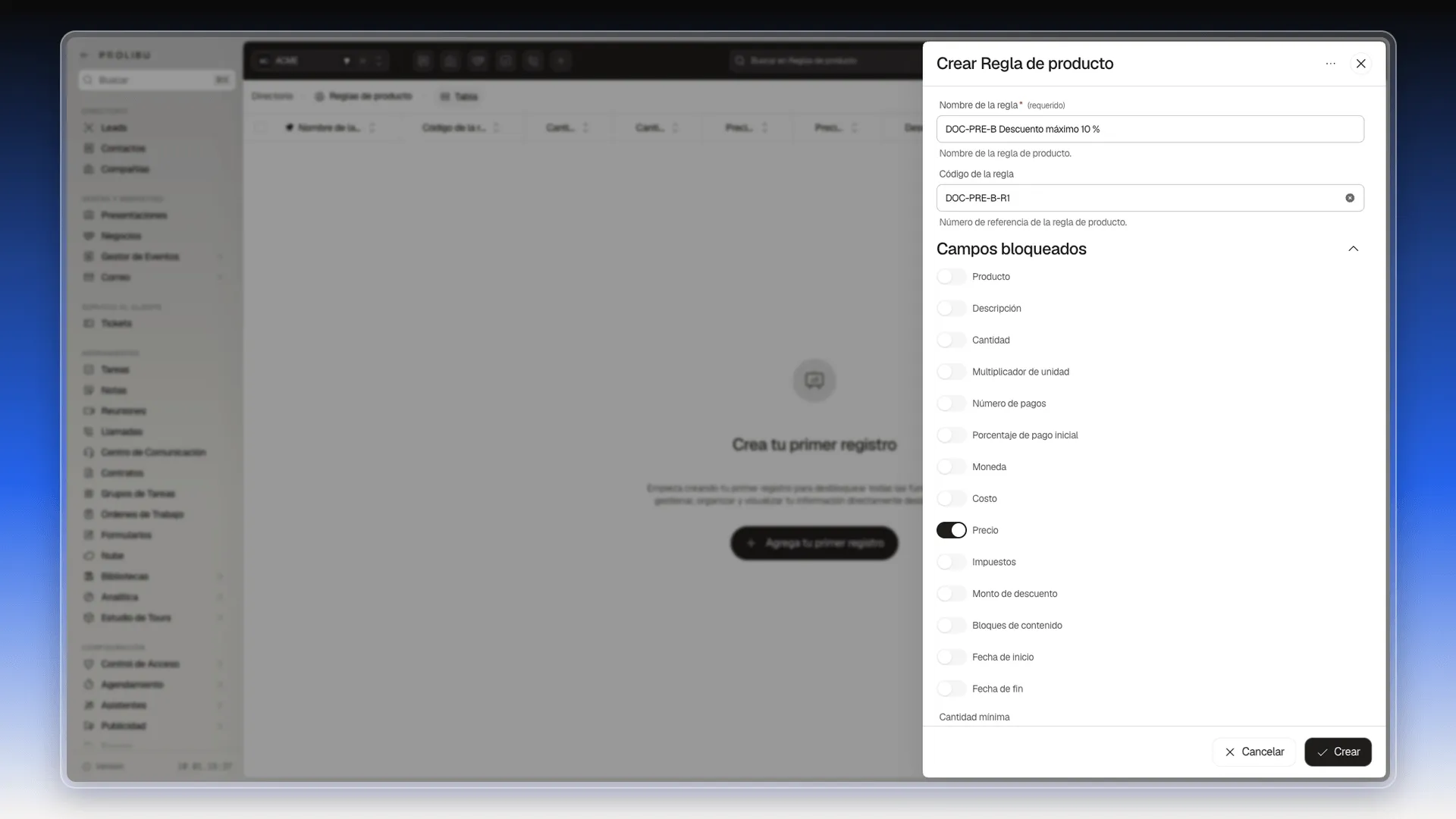 Panel Crear Regla de producto con el nombre, el código y el interruptor Precio encendido en Campos bloqueados