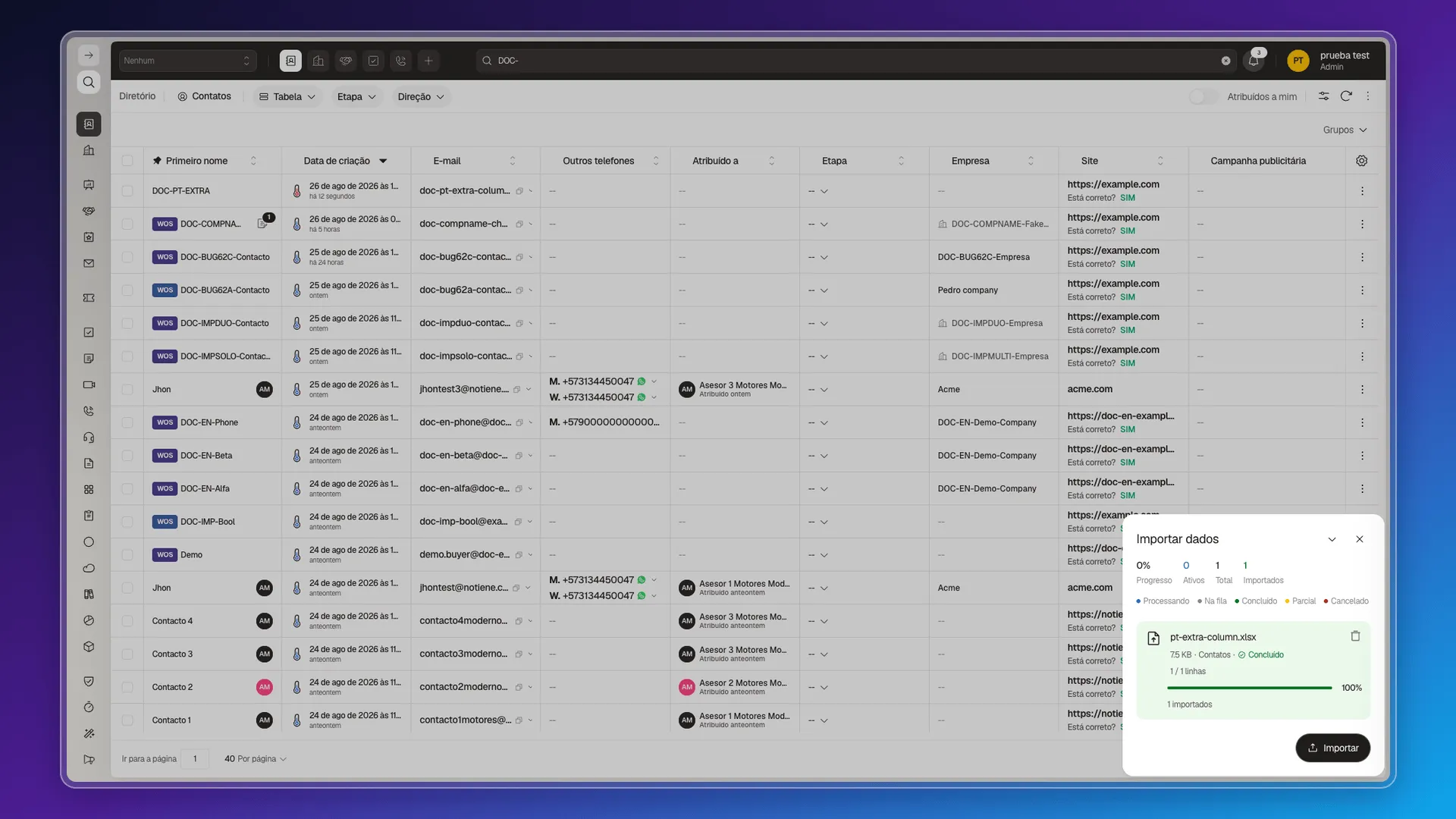 Painel Importar dados mostrando um arquivo com uma coluna extra concluído em 100%