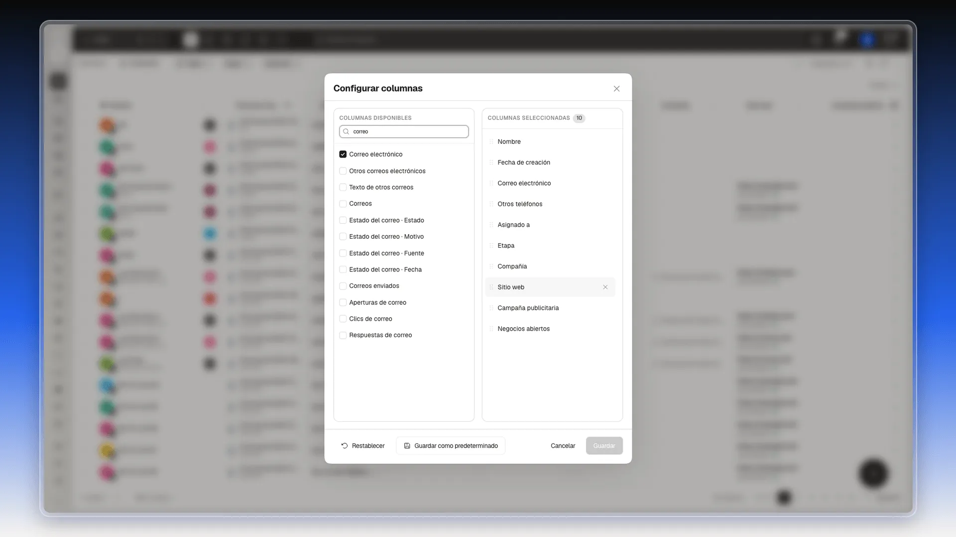Ventana Configurar columnas de Contactos filtrada por la palabra correo, con las columnas de estado y de actividad de correo