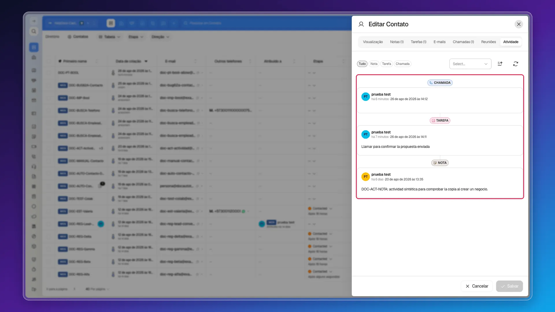 Feed de Atividade de um contato com uma chamada, uma tarefa e uma nota já registradas