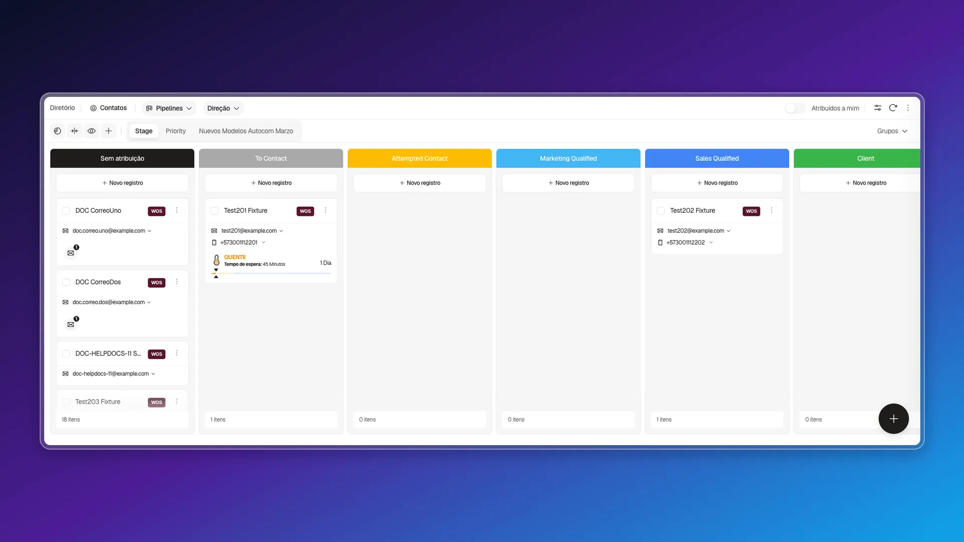 Quadro de Contatos com o botão Novo registro em cada coluna e o contador de itens
