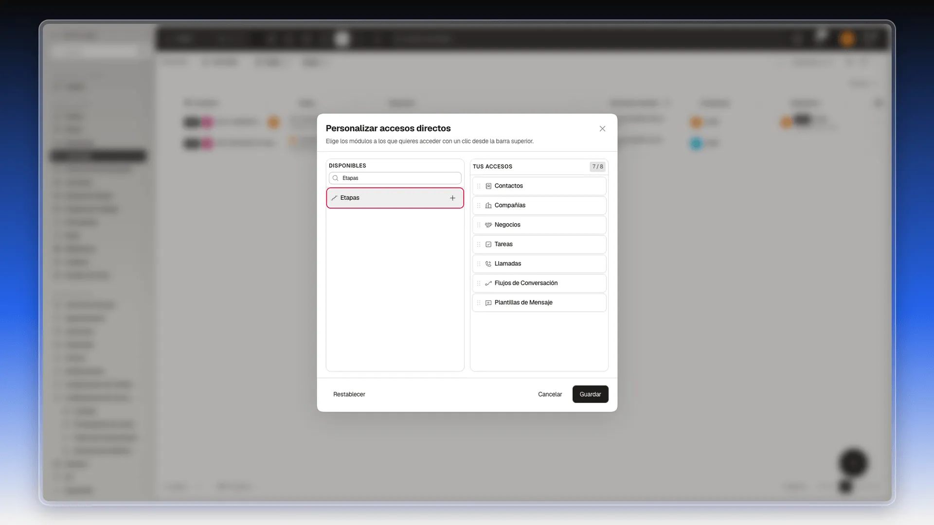 Diálogo Personalizar accesos directos con el módulo Etapas marcado en la columna DISPONIBLES