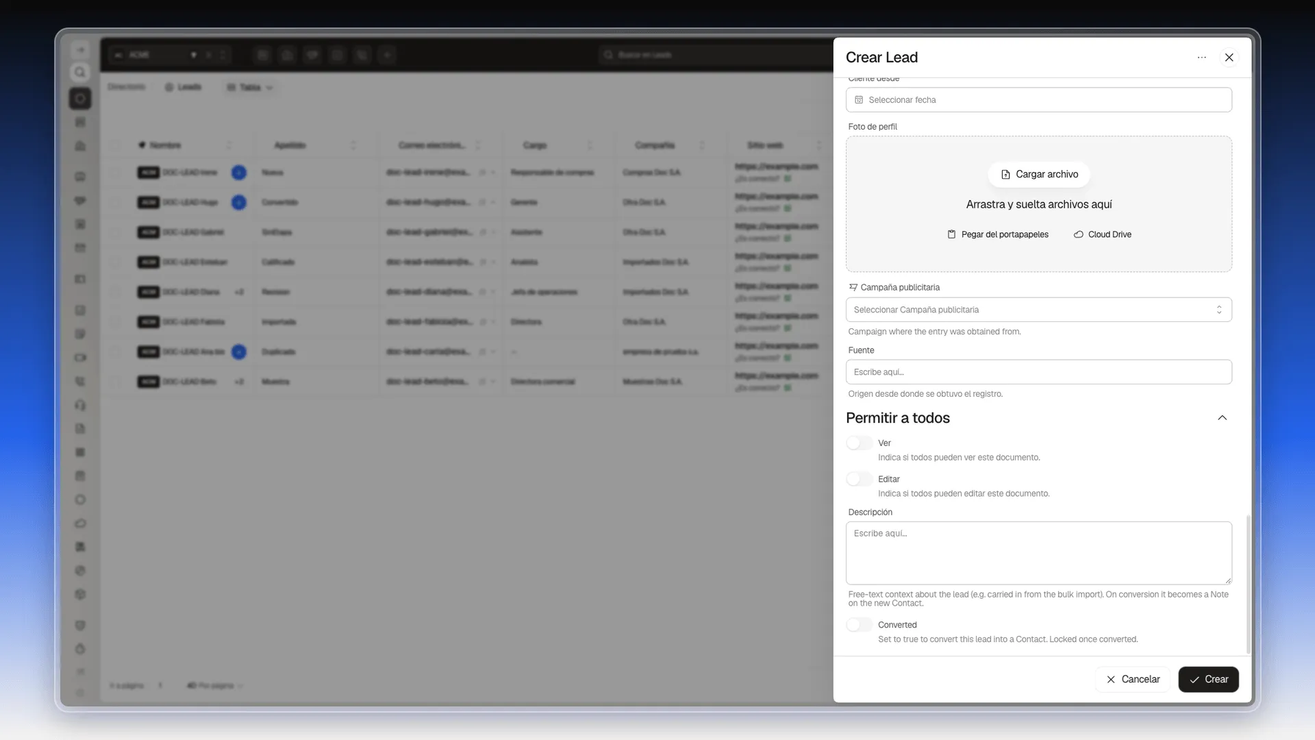 Panel Crear Lead con Descripción, el interruptor Converted y los botones Cancelar y Crear