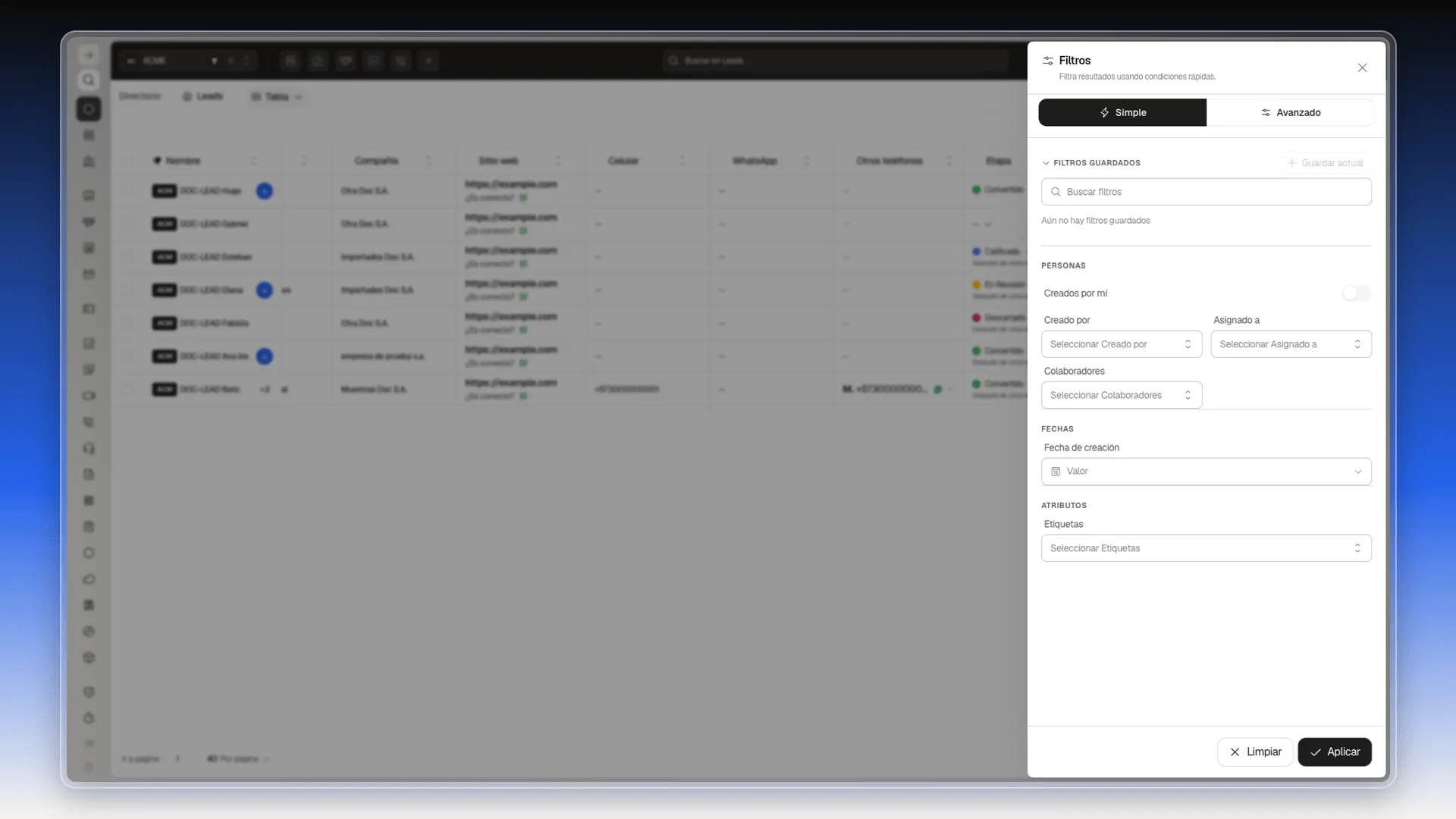 Panel Filtros con la pestaña Simple, los filtros guardados, Personas, Fechas y Atributos