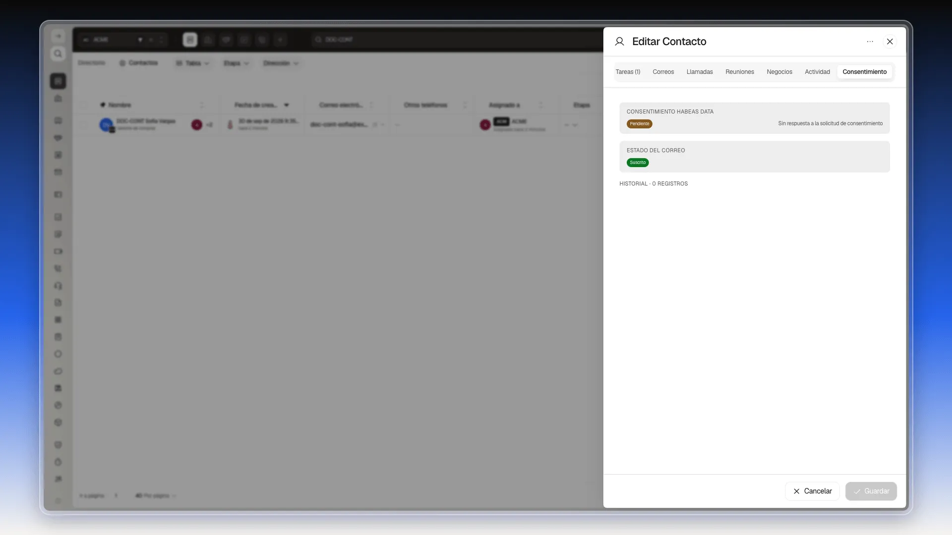 Pestaña Consentimiento de la ficha con Consentimiento Habeas Data en Pendiente, Estado del correo en Suscrito e Historial con 0 registros
