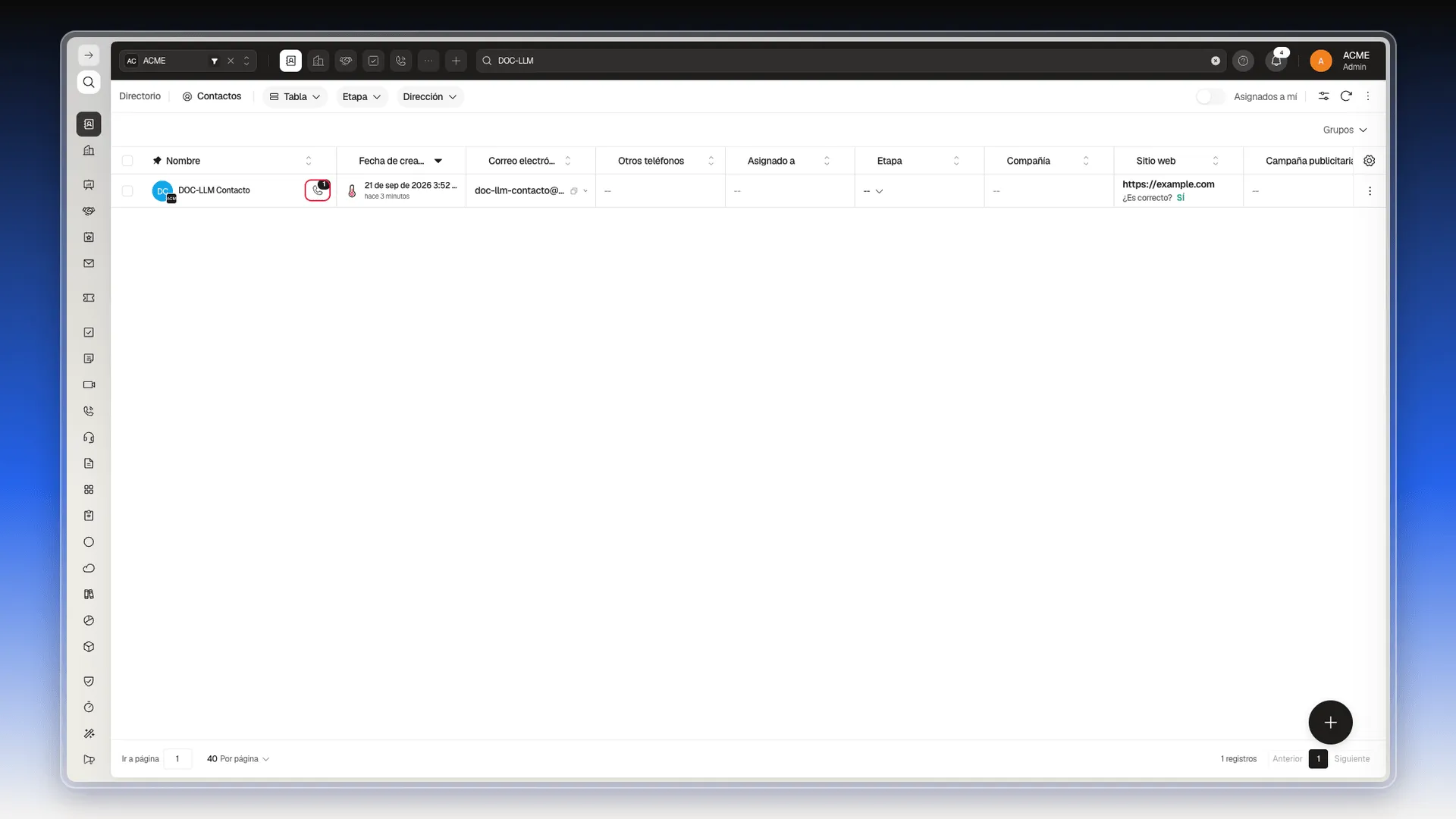 Tabla de Contactos con el contador de llamadas de una fila marcado junto al nombre