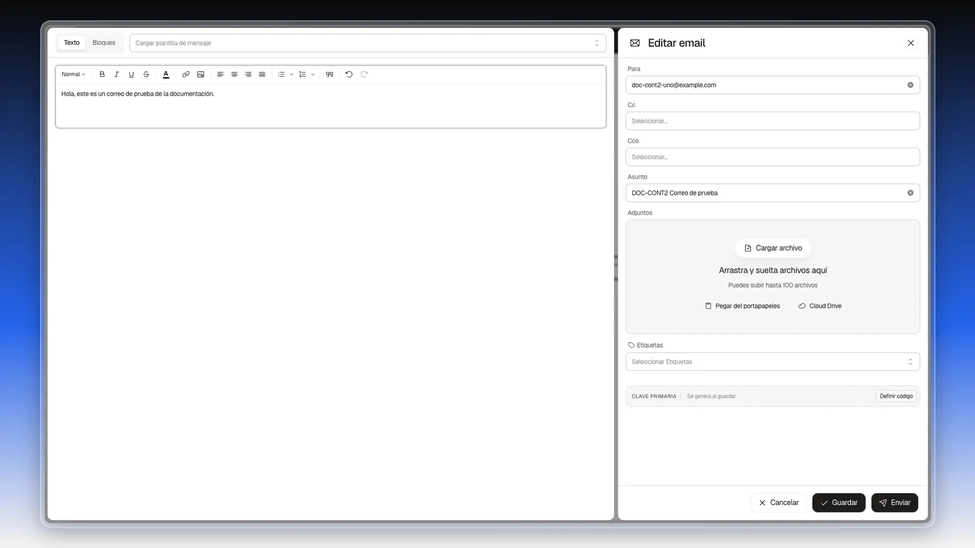 Panel Editar email abierto desde la fila de un contacto, con el correo del contacto en Para, el asunto y el mensaje escritos y los botones Cancelar, Guardar y Enviar