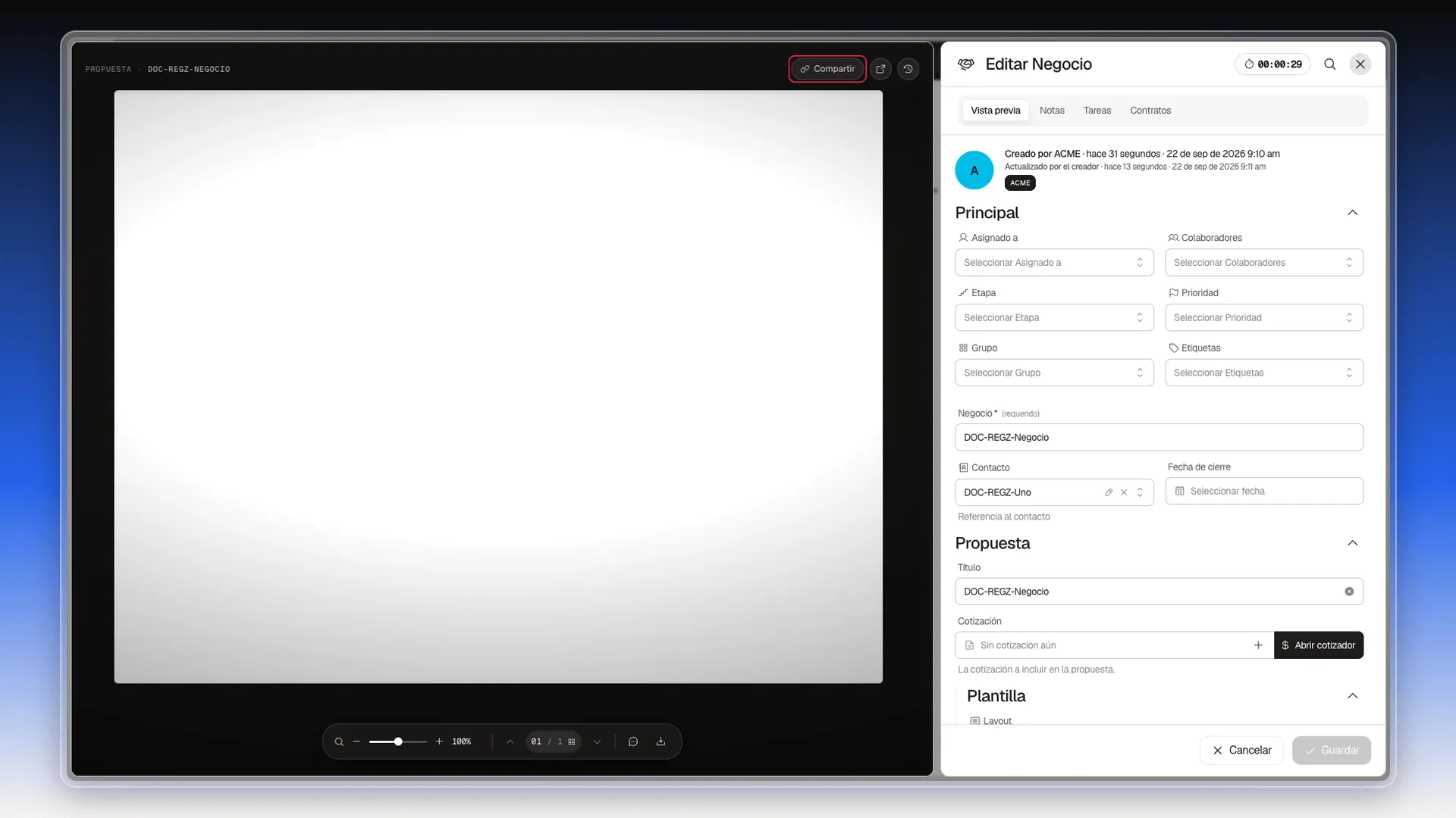 Vista previa de la propuesta junto al panel Editar Negocio, con el botón Compartir resaltado en la barra superior de la vista previa